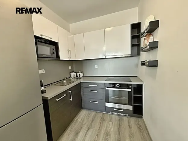 Pronájem bytu 2+kk, Chrudim, Podkopanický mlýn, 49 m2