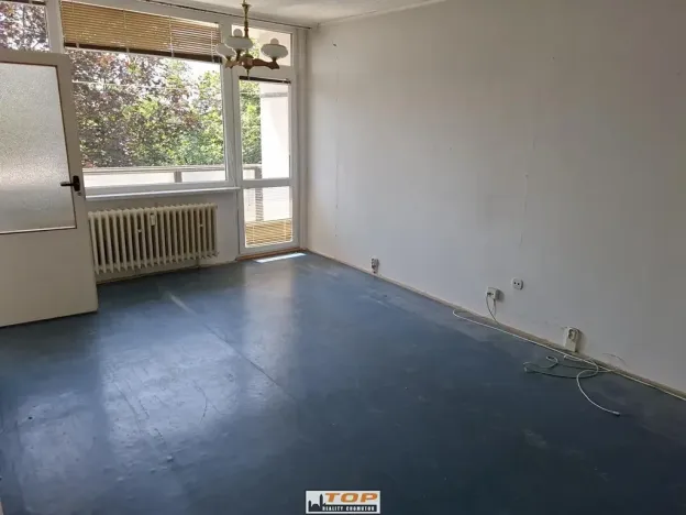 Prodej bytu 3+1, Kadaň, Husova, 64 m2