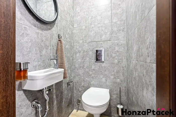 Prodej bytu 3+kk, Praha - Hostivař, Zápasnická, 69 m2