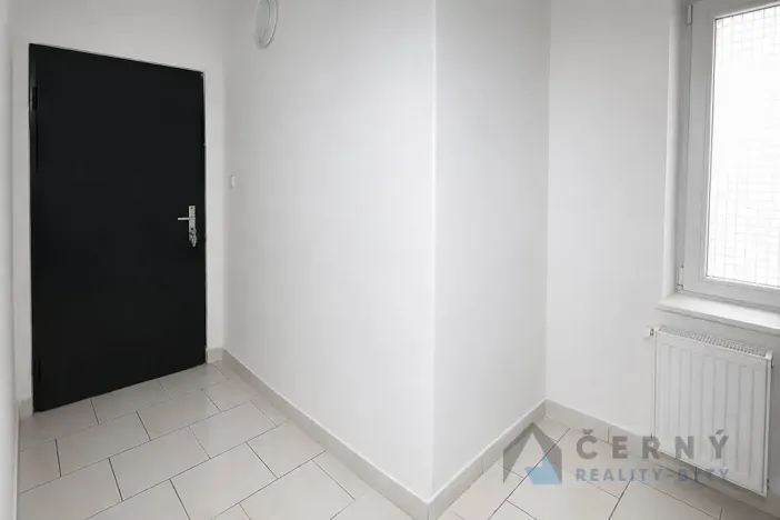 Pronájem bytu 2+1, Liberec, U Lomu, 49 m2