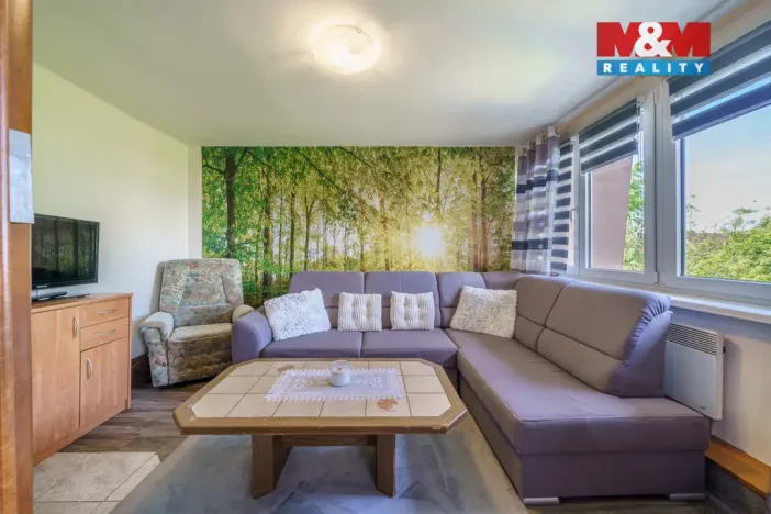 Prodej bytu 3+1, Měděnec, Náměstí, 70 m2