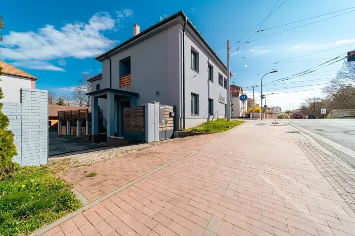 Pronájem - jiné, Otrokovice, 260 m2