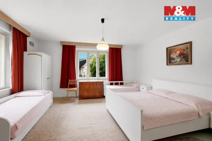 Prodej rodinného domu, Třebenice - Mrsklesy, 180 m2