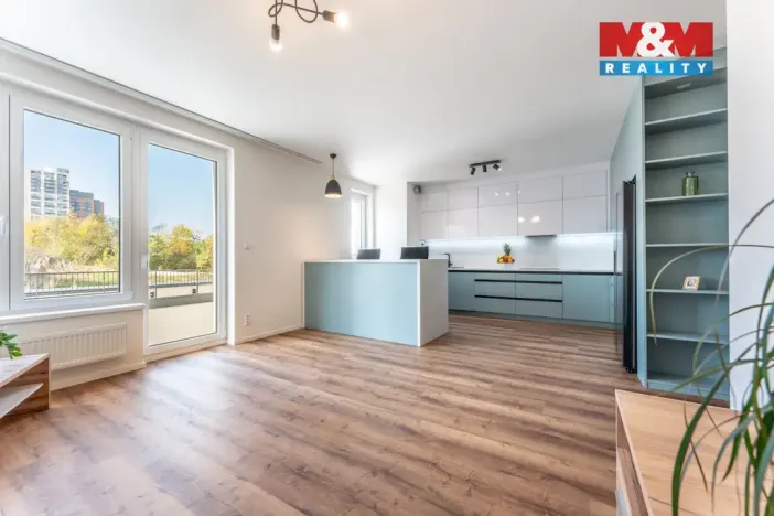 Pronájem bytu 3+kk, Praha - Vysočany, Pod Harfou, 127 m2
