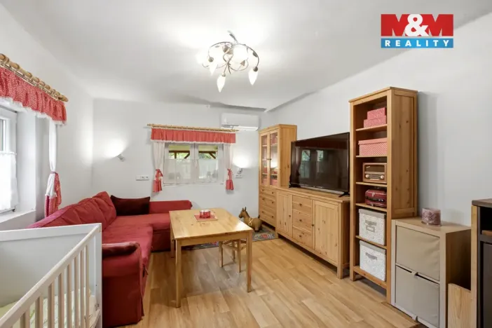 Prodej chaty, Nesvačily, 32 m2
