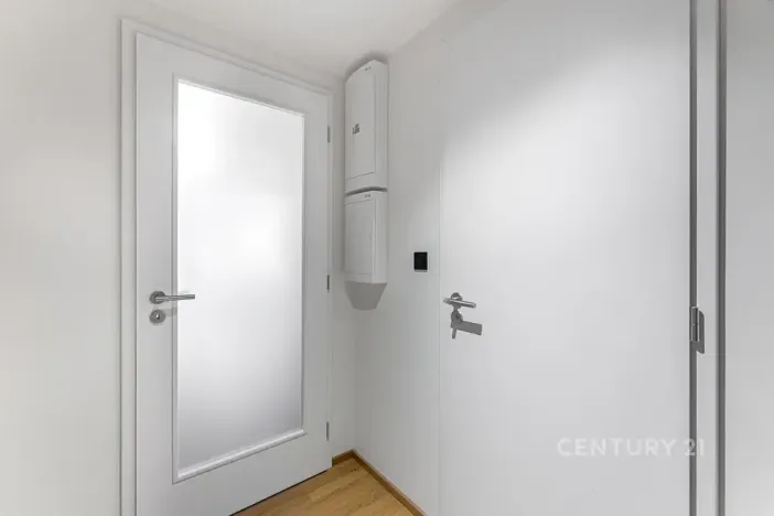 Pronájem bytu 3+kk, Praha - Vysočany, Kolbenova, 65 m2