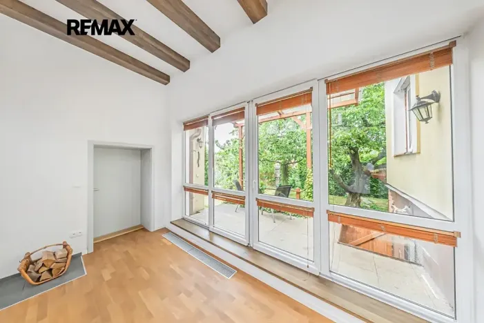 Prodej rodinného domu, Hřebeč, V háji, 165 m2