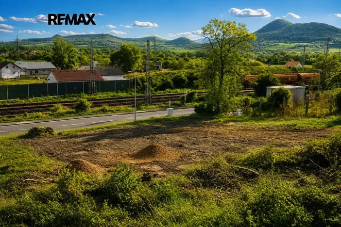 Prodej pozemku pro bydlení, Žalhostice, 1850 m2