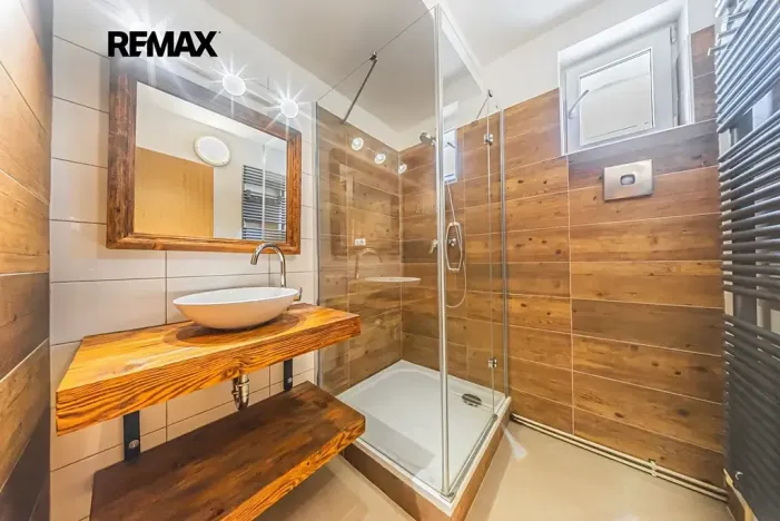 Prodej rodinného domu, Braškov, V Jezerech, 190 m2