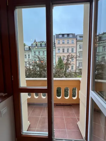 Prodej bytu 3+kk, Karlovy Vary, Sadová, 64 m2