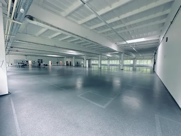 Pronájem výrobních prostor, Chodová Planá, Kyjovská, 2497 m2