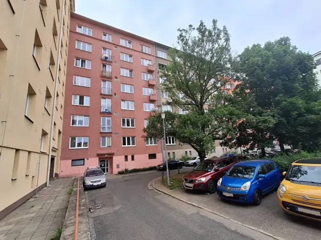 Pronájem bytu 2+kk, Brno, Jana Uhra, 36 m2
