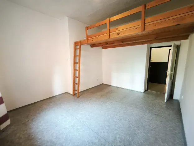 Pronájem bytu 2+kk, Ústí nad Labem, Koněvova, 40 m2