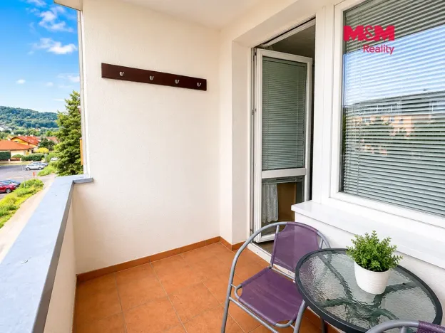 Prodej bytu 2+1, Karlovy Vary - Doubí, Jahodová, 65 m2