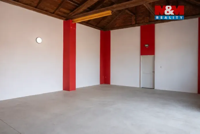 Prodej komerční nemovitosti, Tršice - Hostkovice, 196 m2