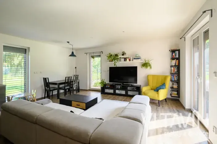 Prodej bytu 3+kk, Praha - Zbraslav, K Radotínu, 87 m2