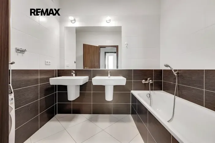 Prodej bytu 4+kk, Praha - Dolní Měcholupy, Kryšpínova, 107 m2