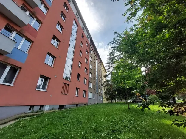 Pronájem bytu 2+kk, Brno - Veveří, Jana Uhra, 36 m2