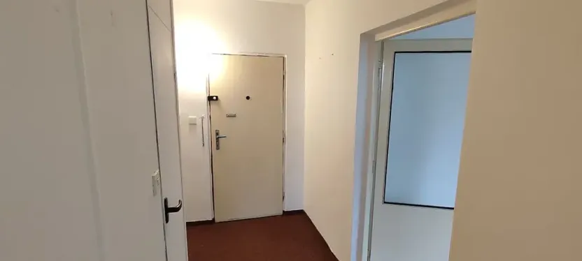 Pronájem bytu 1+1, Cheb, Krátká, 35 m2