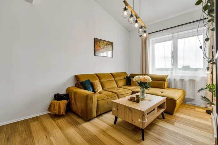 Prodej bytu 3+kk, Šestajovice, Komenského, 116 m2