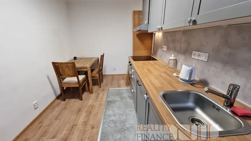 Pronájem bytu 2+1, Plzeň, Mohylová, 55 m2