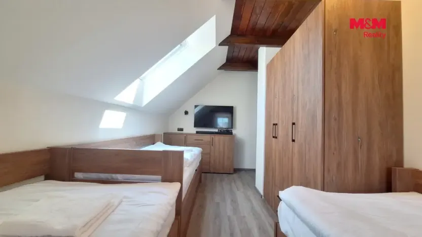 Prodej rodinného domu, Náchod - Jizbice, 149 m2