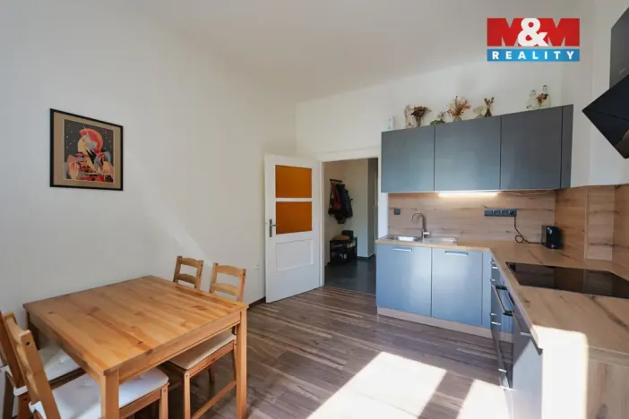 Prodej rodinného domu, Prostějov, Bezručovo nám., 180 m2