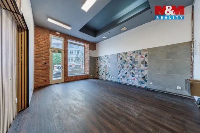 Pronájem obchodního prostoru, Karlovy Vary, Jaltská, 50 m2