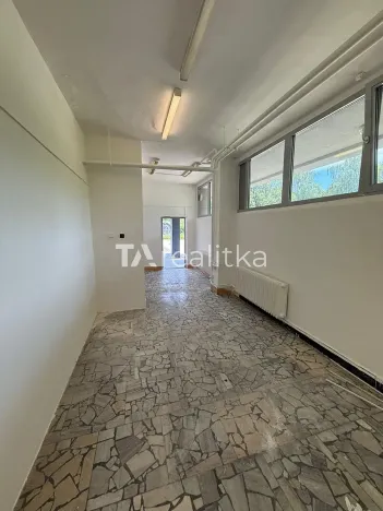 Pronájem obchodního prostoru, Orlová, U Moravy, 28 m2