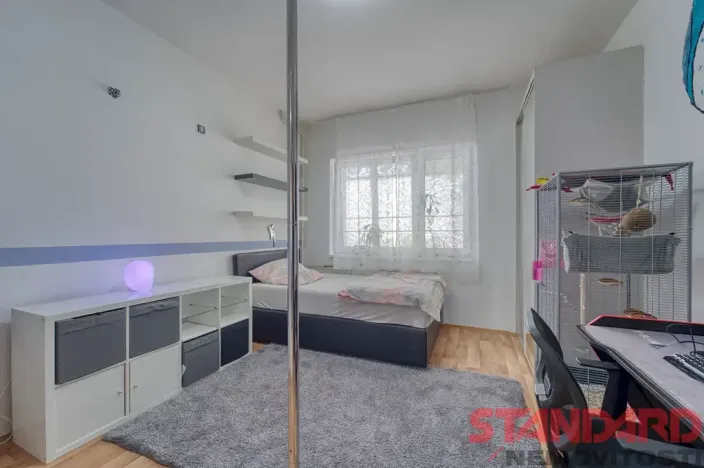 Prodej komerční nemovitosti, Chrášťany, Plzeňská, 207 m2