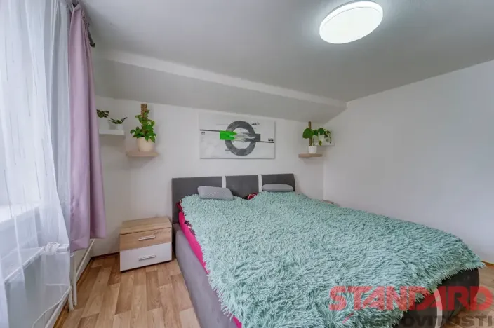 Prodej komerční nemovitosti, Chrášťany, Plzeňská, 207 m2