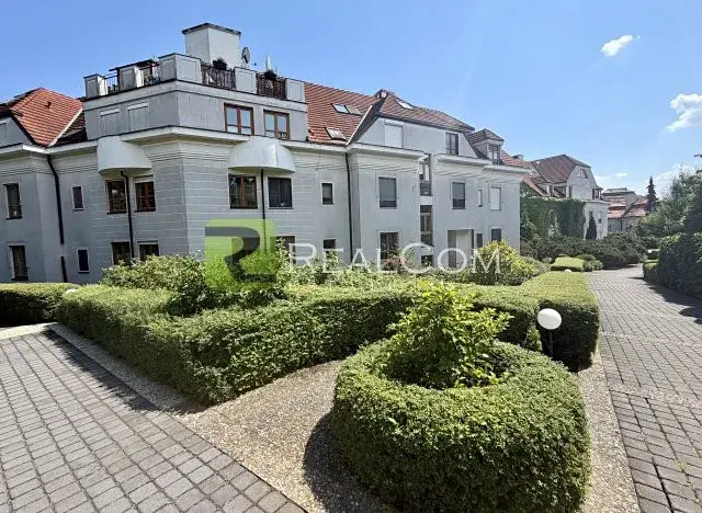 Prodej bytu 3+1, Praha - Troja, Trojská, 88 m2