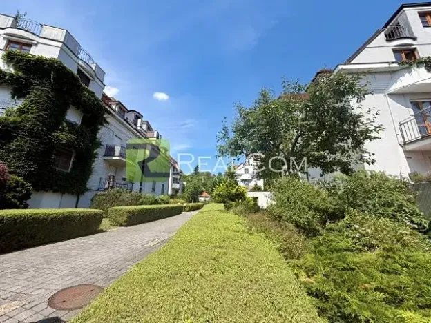 Prodej bytu 3+1, Praha - Troja, Trojská, 88 m2