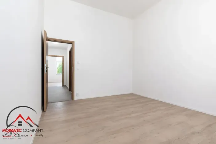 Pronájem bytu 2+kk, Ostrava, Křišťanova, 41 m2