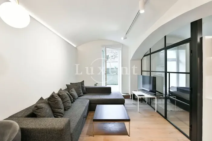 Pronájem bytu 2+kk, Praha - Vinohrady, Laubova, 50 m2