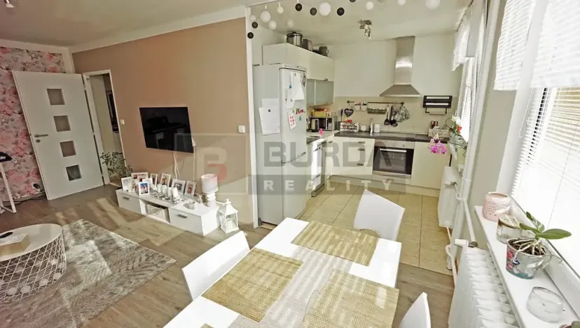 Prodej bytu 2+kk, Neratovice, 51 m2