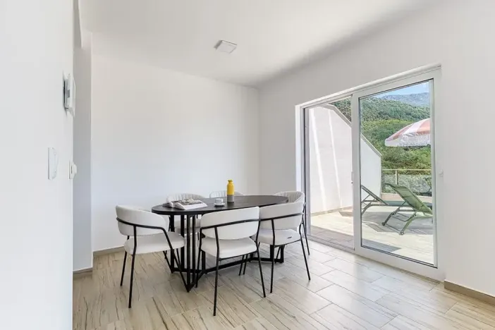 Prodej bytu 3+kk, Bečići, Černá Hora, 104 m2