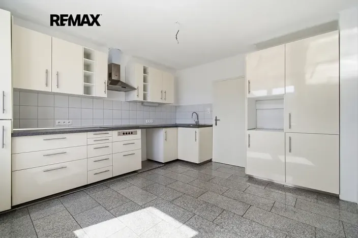 Prodej vícegeneračního domu, Kasejovice, 250 m2