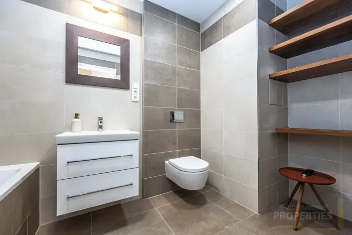 Prodej bytu 2+kk, Praha - Jinonice, Barvitiova, 74 m2