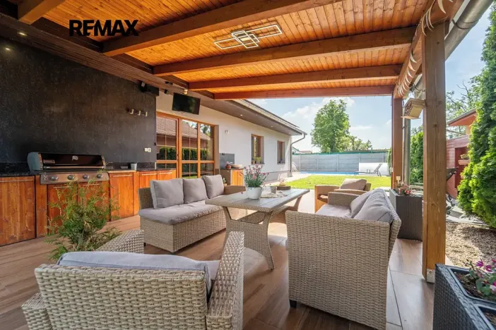 Prodej rodinného domu, Pečky, Žerotínova, 151 m2