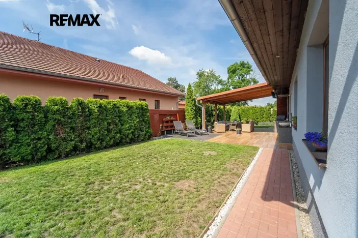 Prodej rodinného domu, Pečky, Žerotínova, 151 m2