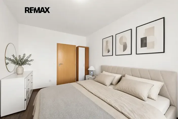 Prodej bytu 3+kk, Praha - Kyje, Sicherova, 79 m2