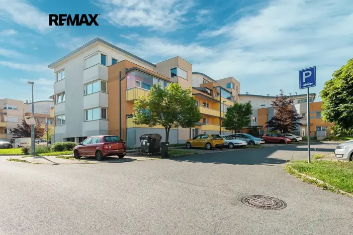 Prodej bytu 3+kk, Praha - Kyje, Sicherova, 79 m2