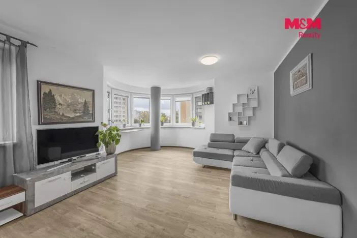Pronájem bytu 2+kk, Pardubice - Zelené Předměstí, nábřeží Závodu míru, 58 m2