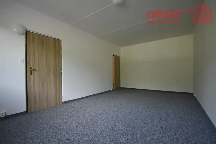 Pronájem bytu 2+1, Chomutov, Zahradní, 60 m2