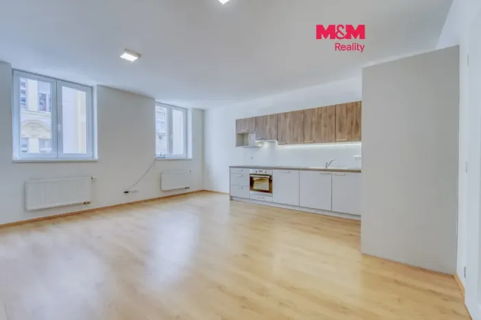 Pronájem bytu 2+kk, Plzeň - Jižní Předměstí, Karlova, 52 m2