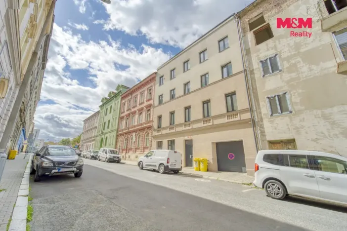 Pronájem bytu 2+kk, Plzeň - Jižní Předměstí, Karlova, 52 m2