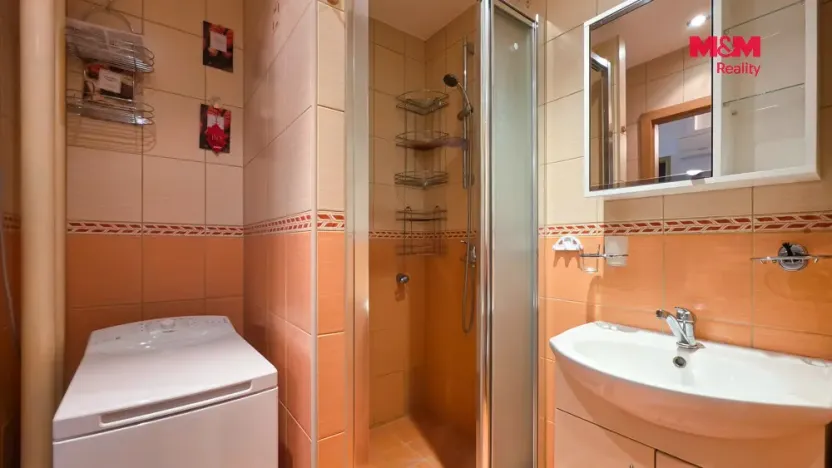 Pronájem bytu 2+1, Kladno, Petrohradská, 48 m2