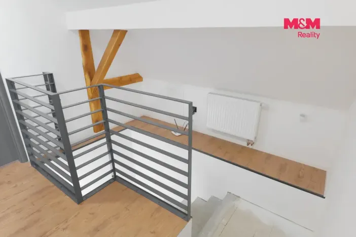 Prodej rodinného domu, Stěžery, Lipová, 250 m2
