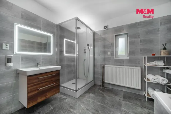 Prodej rodinného domu, Lichkov, 300 m2